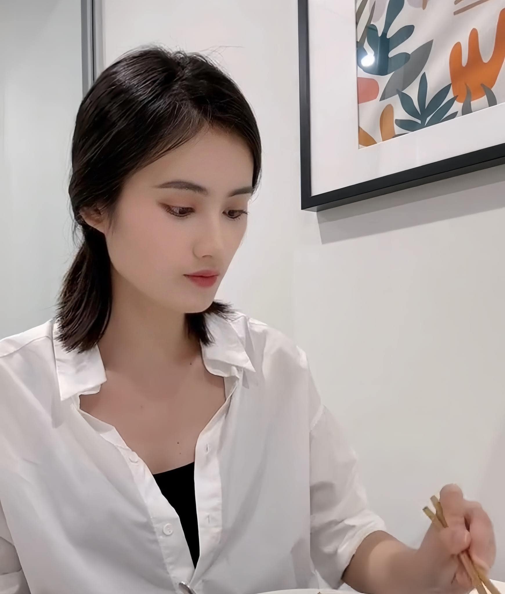 ý nhi du học, ý nhi rời showbiz ảnh 9 y nhi du hoc, y nhi roi showbiz anh 9