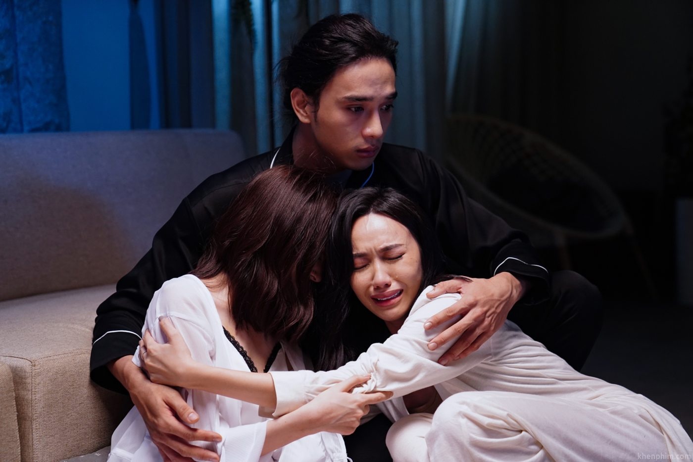 thuan nguyen,  chi pu,  kaity nguyen anh 8