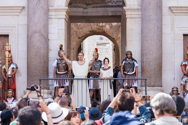 địch lệ nhiệt ba ảnh 1 dich le nhiet ba anh 1