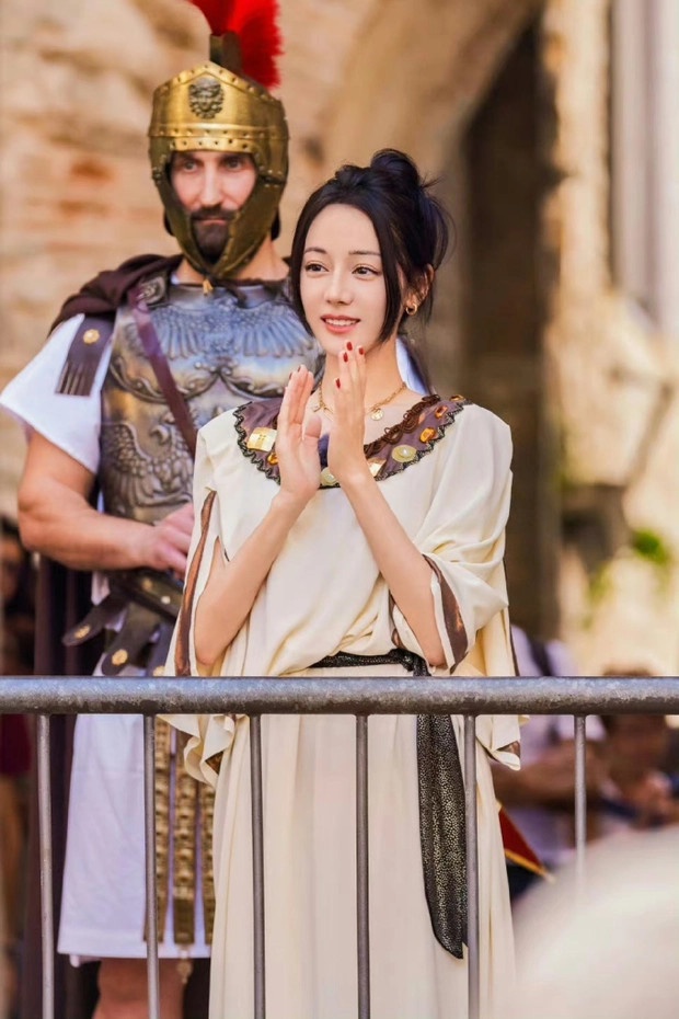 địch lệ nhiệt ba ảnh 2 dich le nhiet ba anh 2