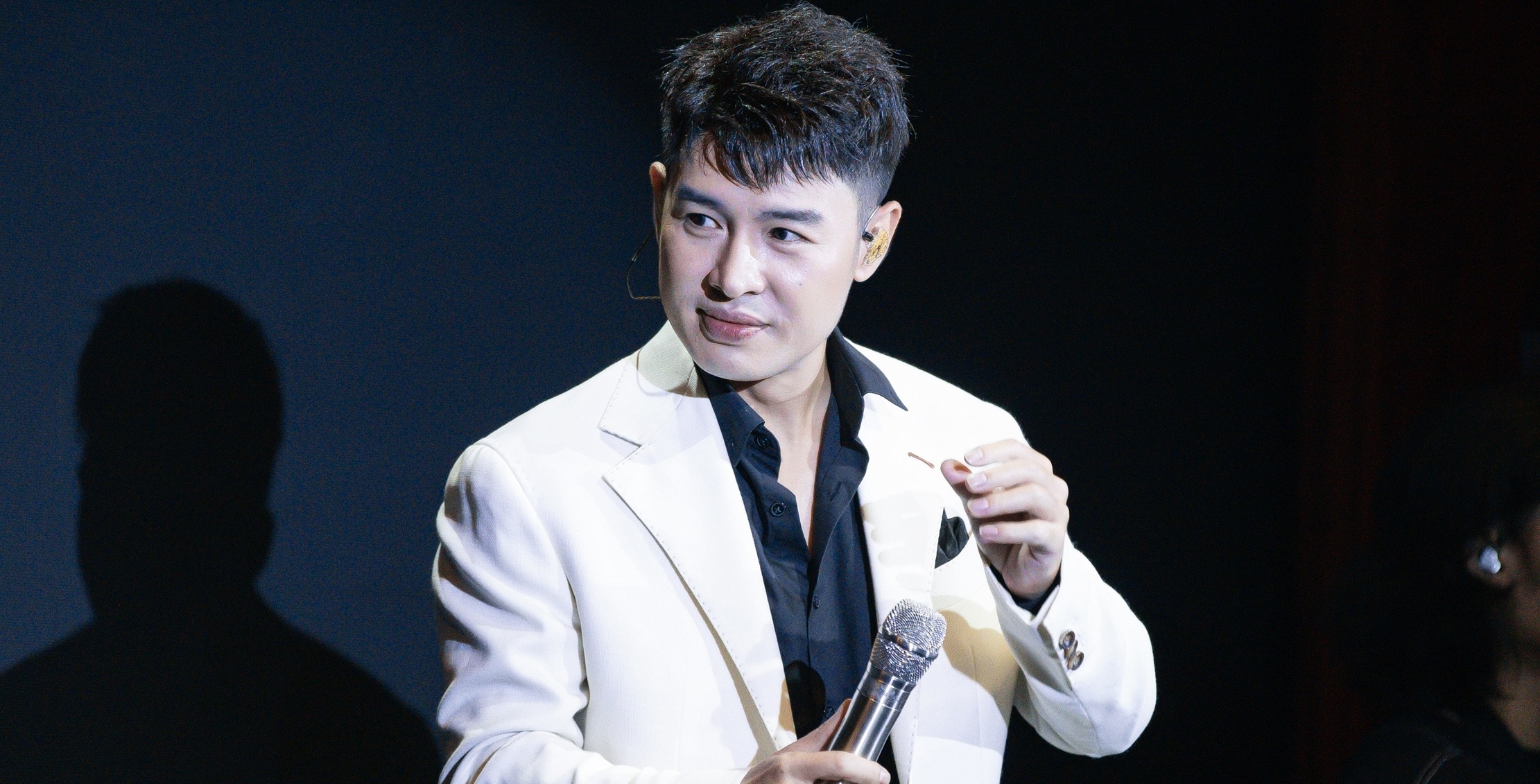 Khi Hoang Hai het lowkey hinh anh