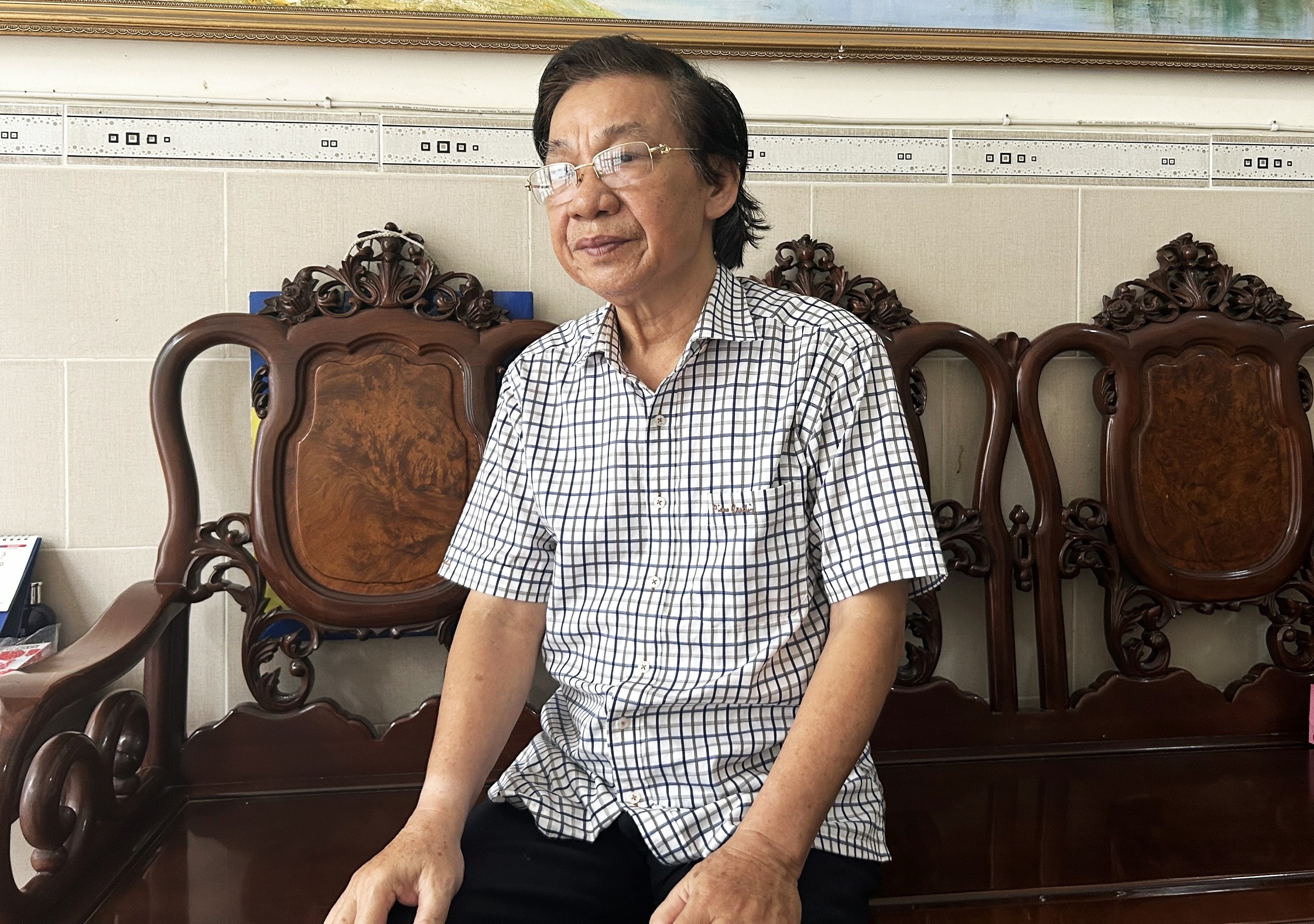 tuan khang mat anh 1