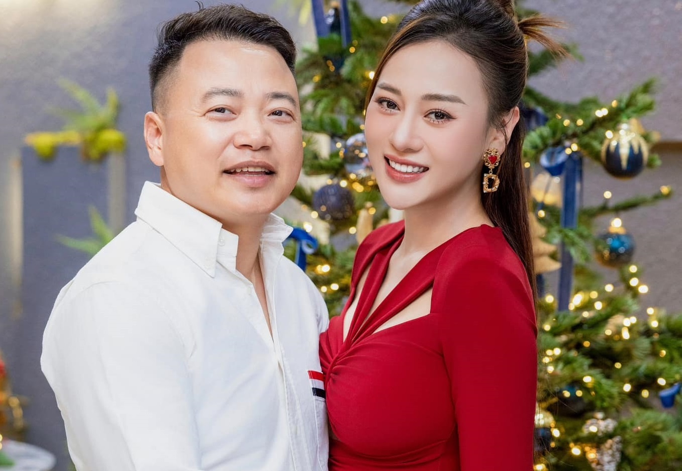 Giang sinh cua sao Viet hinh anh