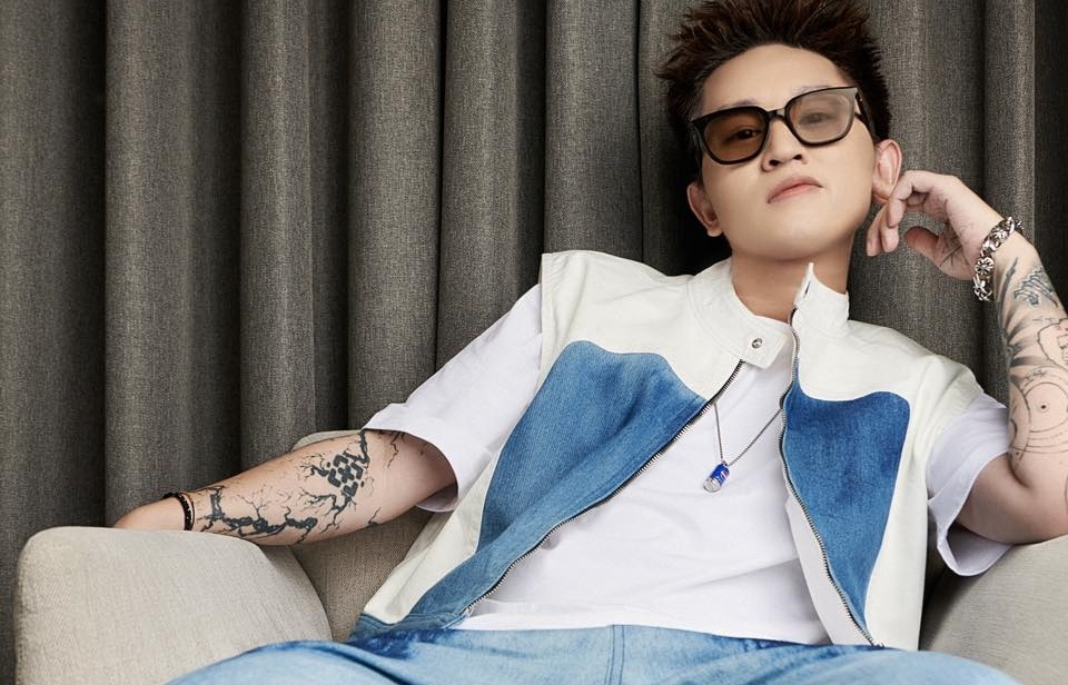 B Ray go bai rap tru eo phu nu, Cuc Nghe thuat Bieu dien van xu ly hinh anh