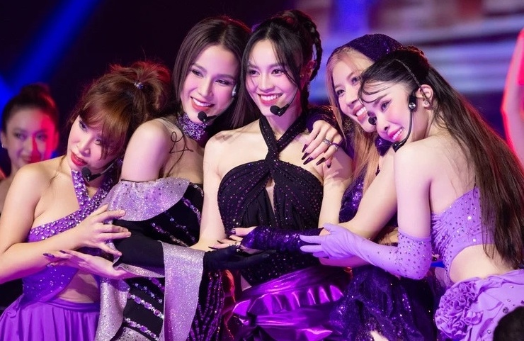 Chi dep 2023 lanh manh hay doc hai cho hinh anh cac sao nu? hinh anh