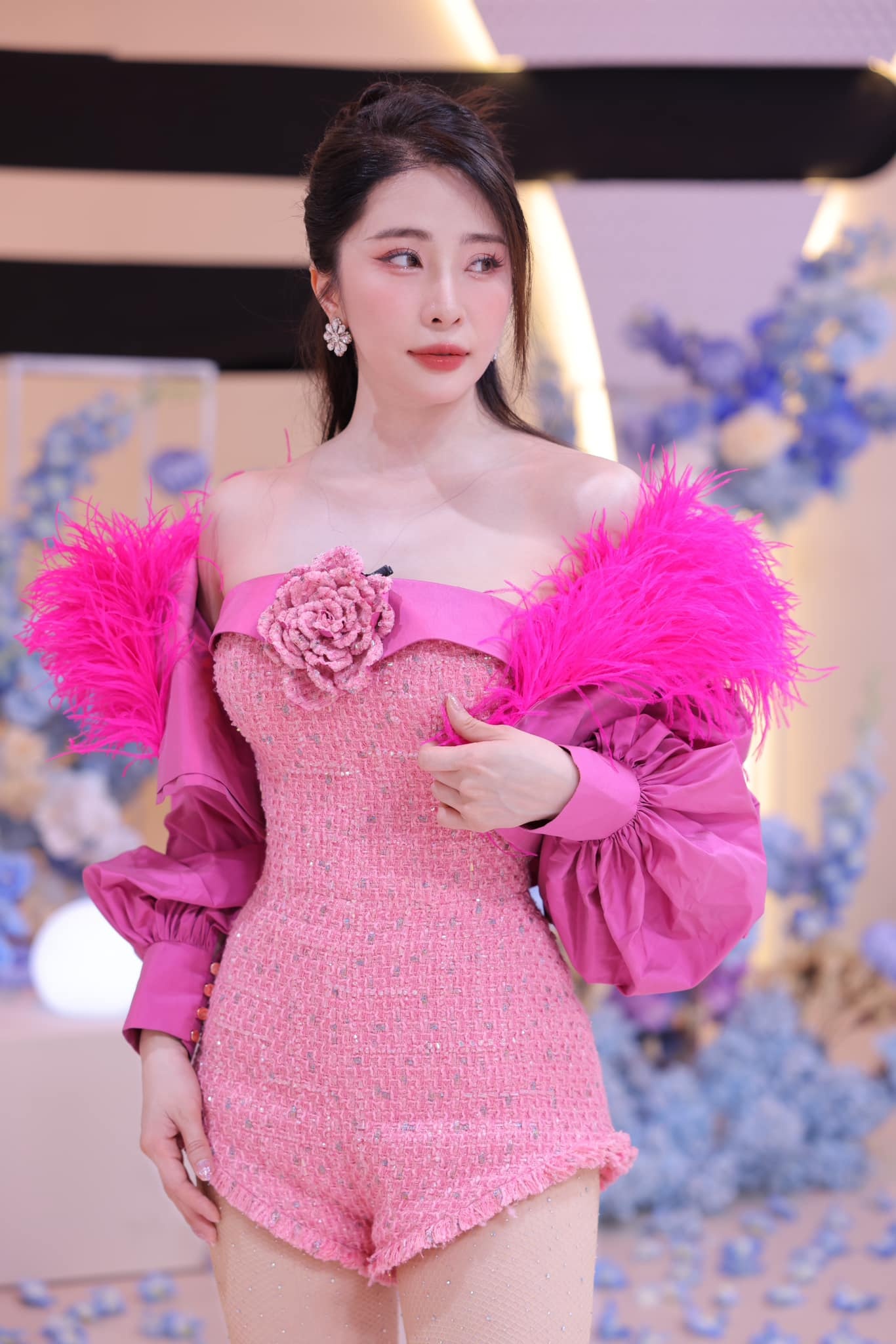 quynh nga,  chi dep,  dien vien quynh nga anh 7