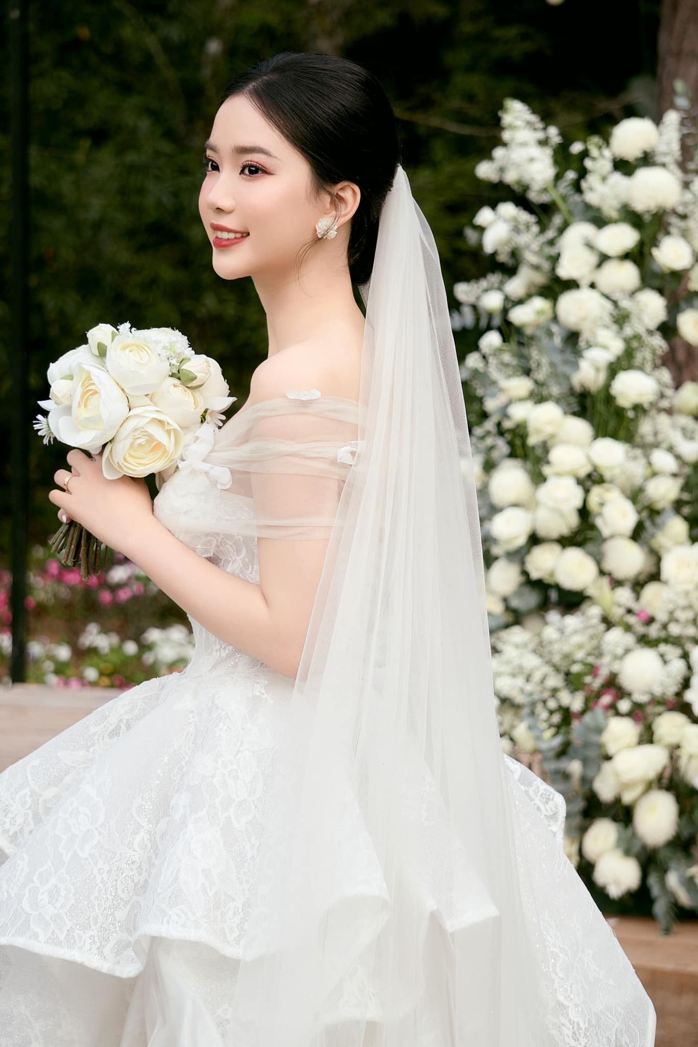 hoàng hương giang, hoa hậu việt nam, hoàng hương giang cưới ảnh 2 hoang huong giang, hoa hau viet nam, hoang huong giang cuoi anh 2