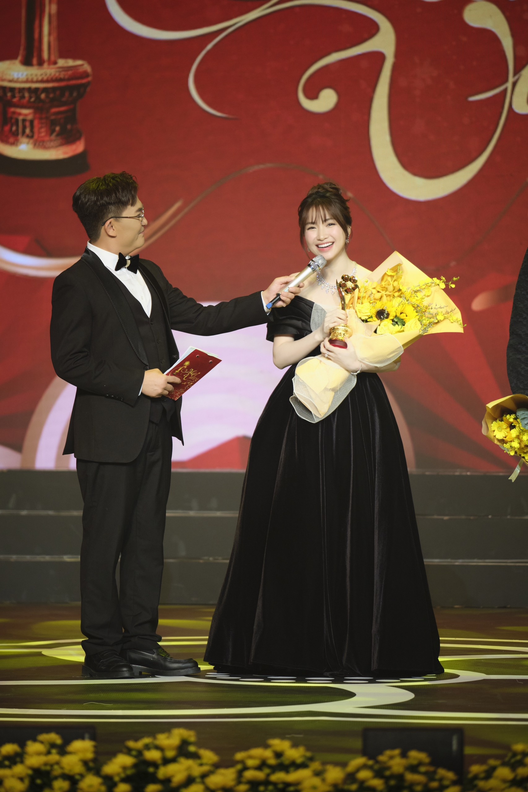 lat mat 6,  ly hai,  nha ba nu,  tran thanh anh 6