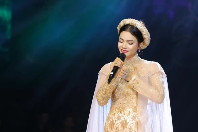 nghe si nhan dan,  phuong thao thuong NSND anh 1