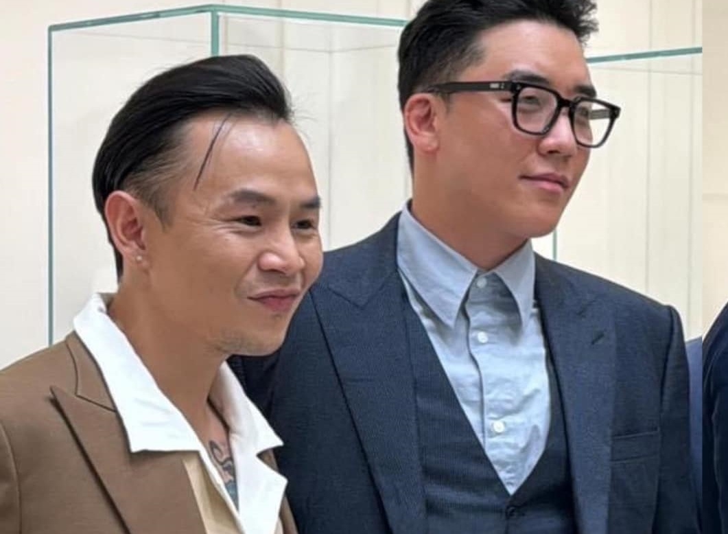 Binz vui ve bat tay Seungri va su buc xuc cua khan gia Viet hinh anh