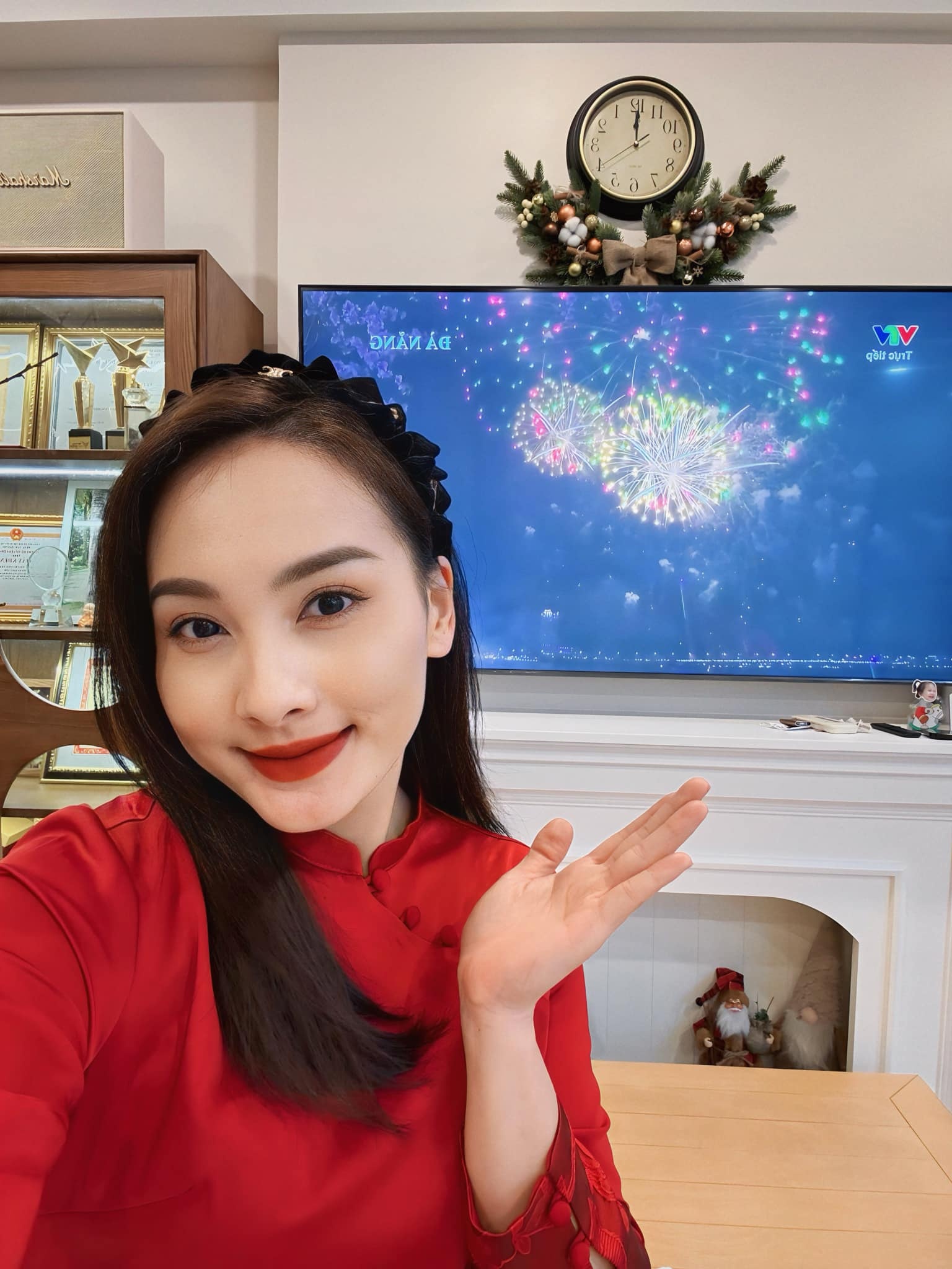 sao viet,  don giao thua,  yanbi,  thu trang,  doan van hau anh 5