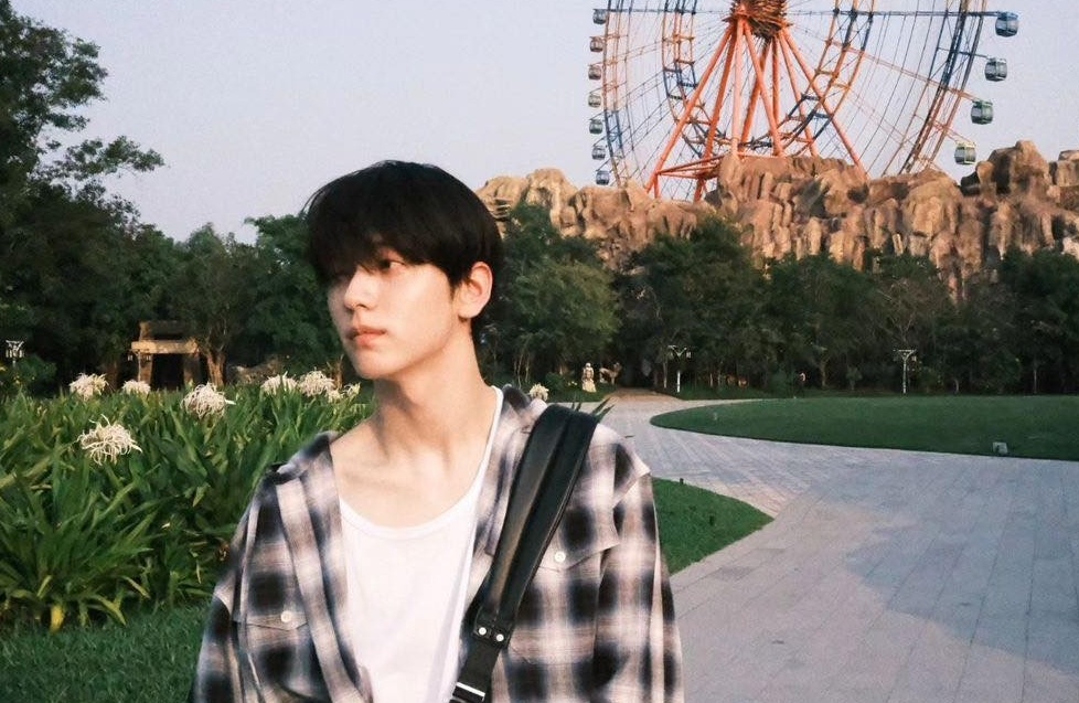 Hai idol Han den nghi duong o Phu Quoc dip Tet hinh anh