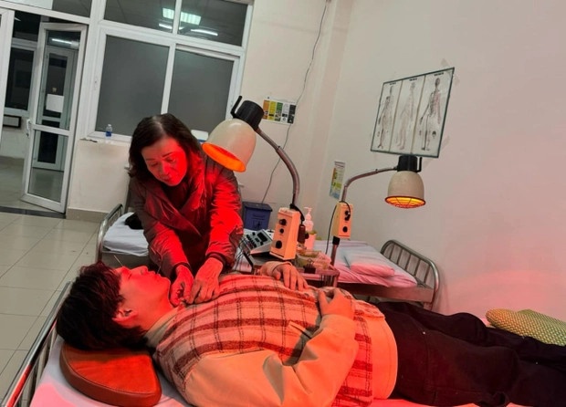 trung quân, ca sĩ trung quân, trung quân méo miệng, nguyễn trần trung quân ảnh 2 trung quan, ca si trung quan, trung quan meo mieng, nguyen tran trung quan anh 2