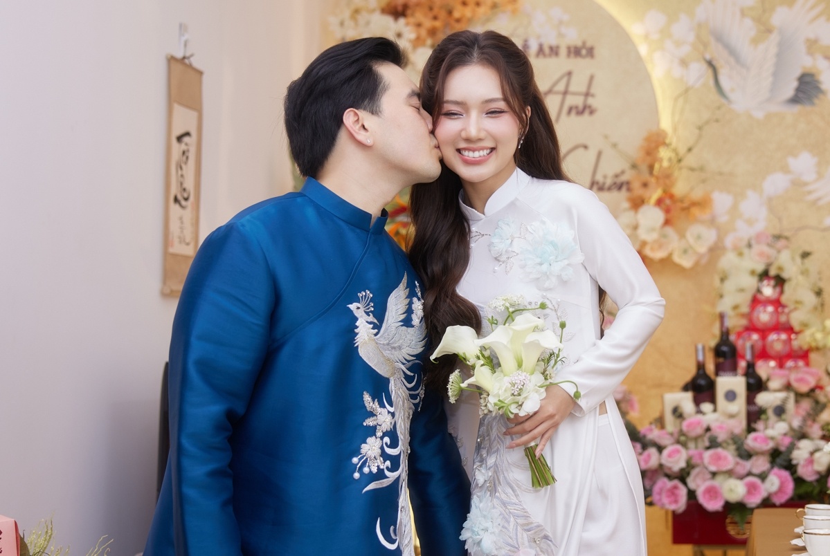 Le an hoi cua dien vien Ngoc Anh hinh anh