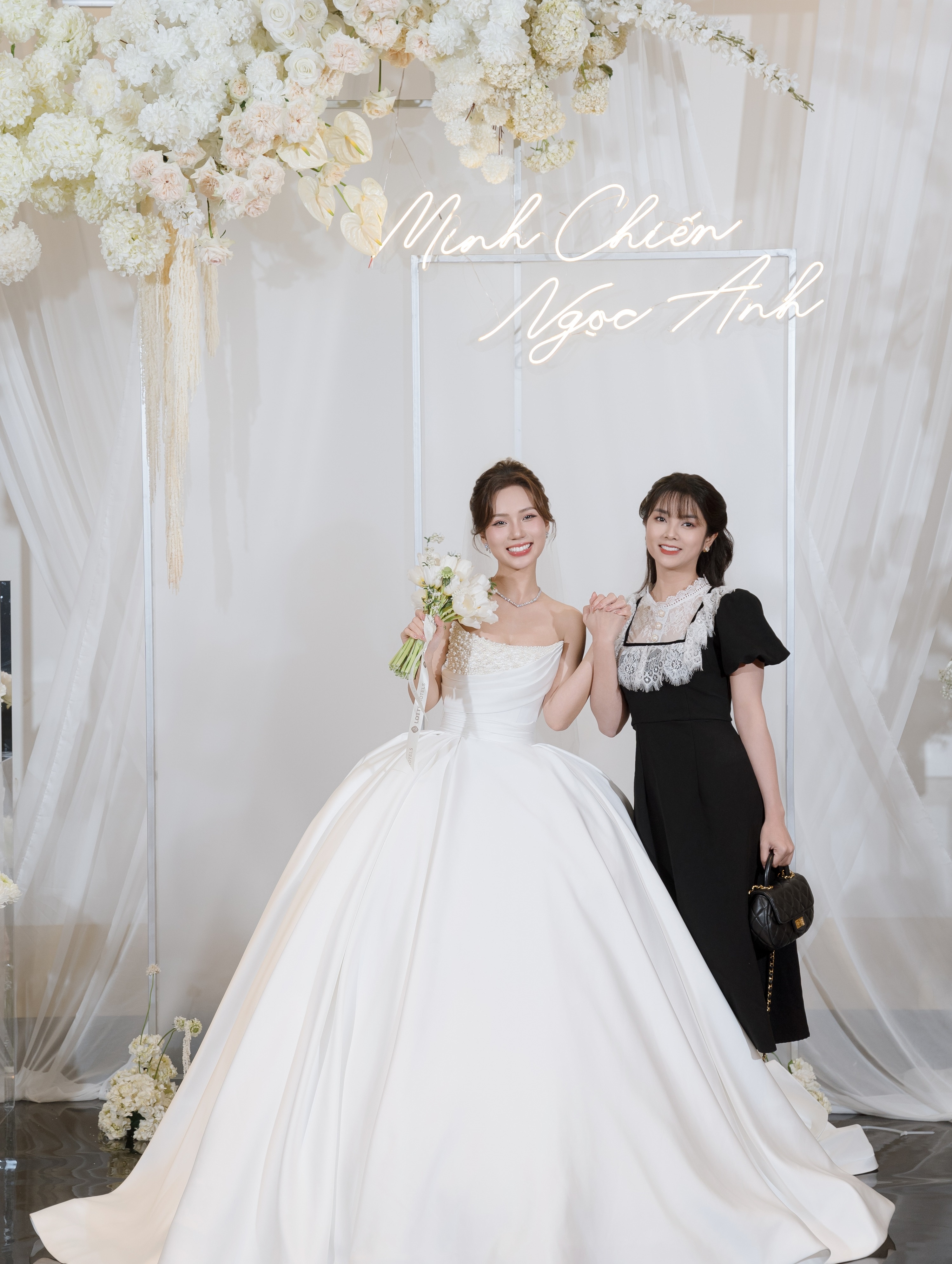 ngoc anh,  ngoc anh cuoi,  chong ngoc anh,  dinh tu,  ngoc huyen anh 6