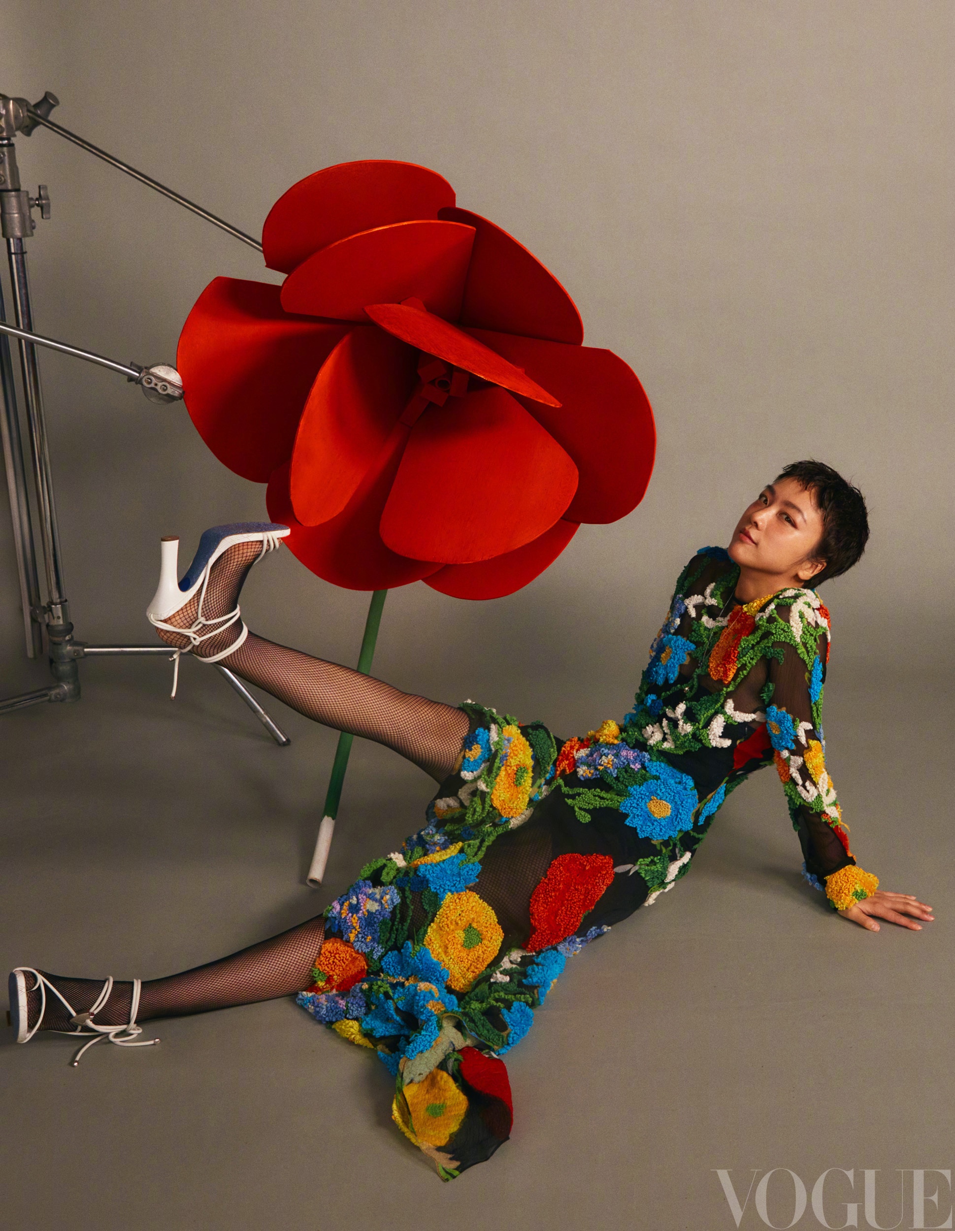 thang duy,  dien vien thang duy,  chong thang duy,  thang duy toc ngan anh 2