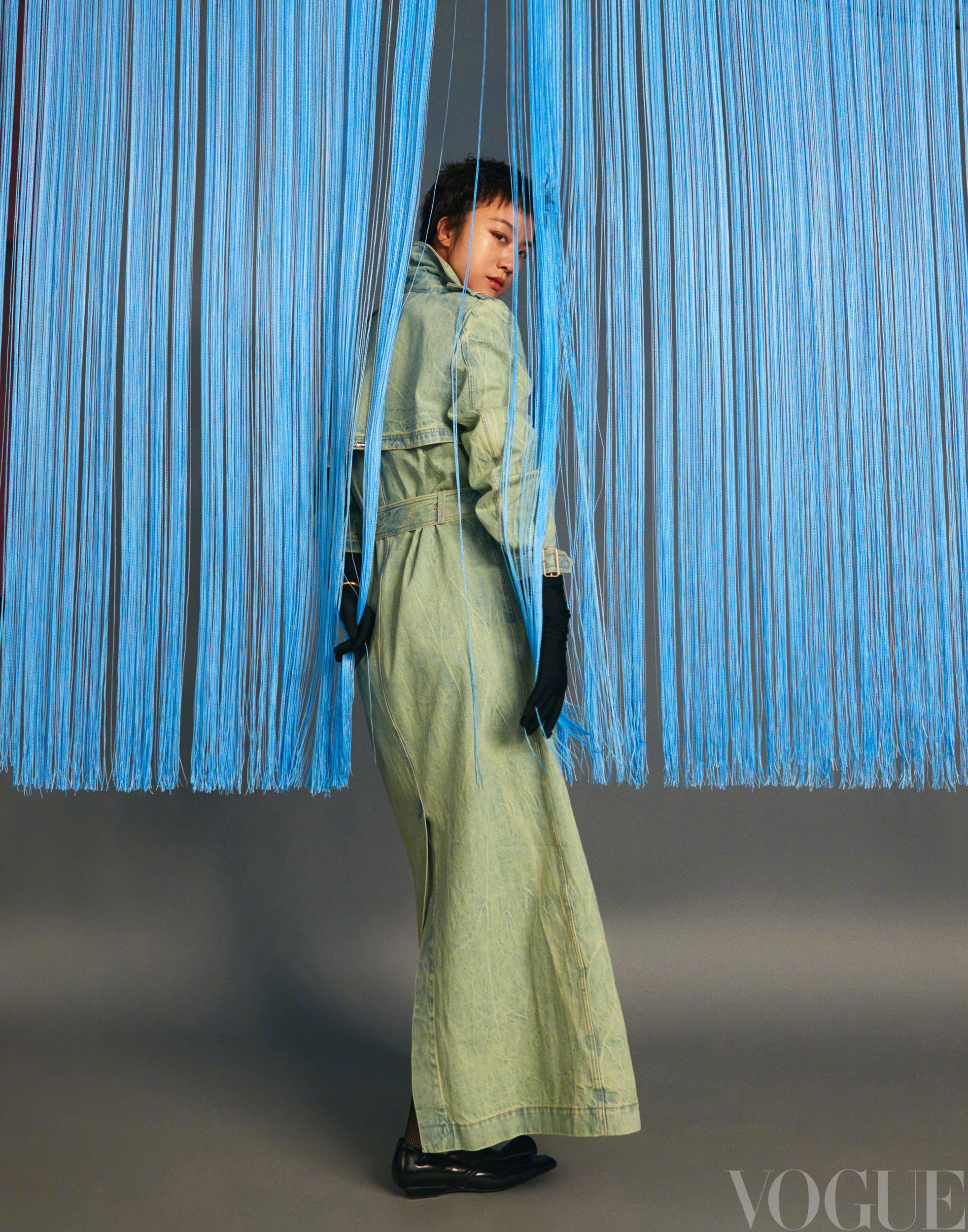 thang duy,  dien vien thang duy,  chong thang duy,  thang duy toc ngan anh 5