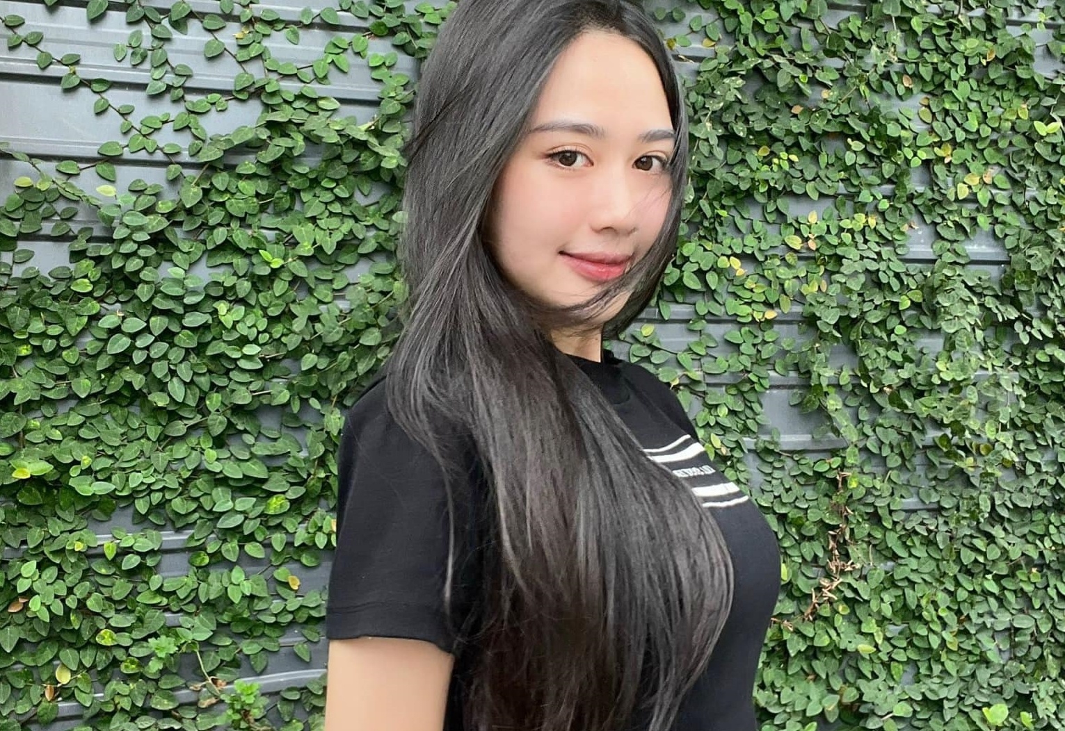 Chuyen tinh kin tieng cua Hoai Lam hinh anh