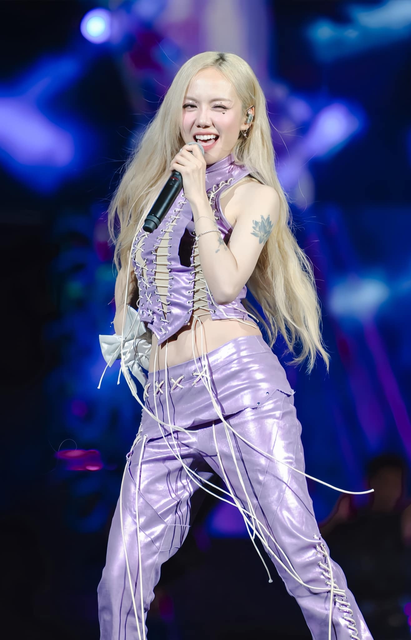 nhac viet,  thi truong nhac viet,  nhan hang anh 1