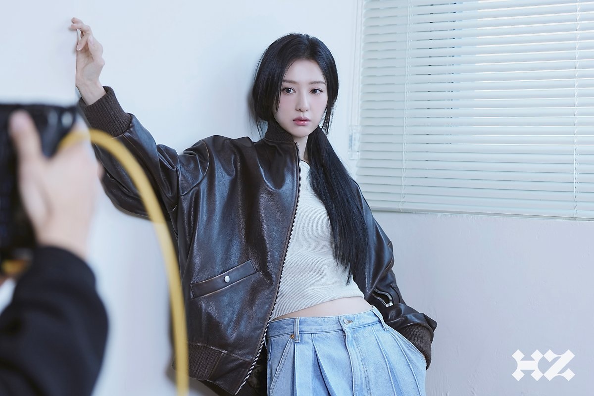 Kim Ji Won,  nu hoang nuoc mat,  queen of tears anh 12