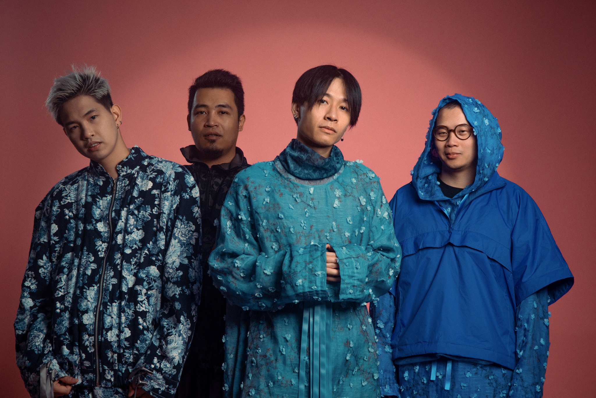 ngot,  ban nhac ngot,  ngot tan ra,  ngot dung hoat dong,  ngot huy show,  Cam gala,  thanh pho mo mang anh 1