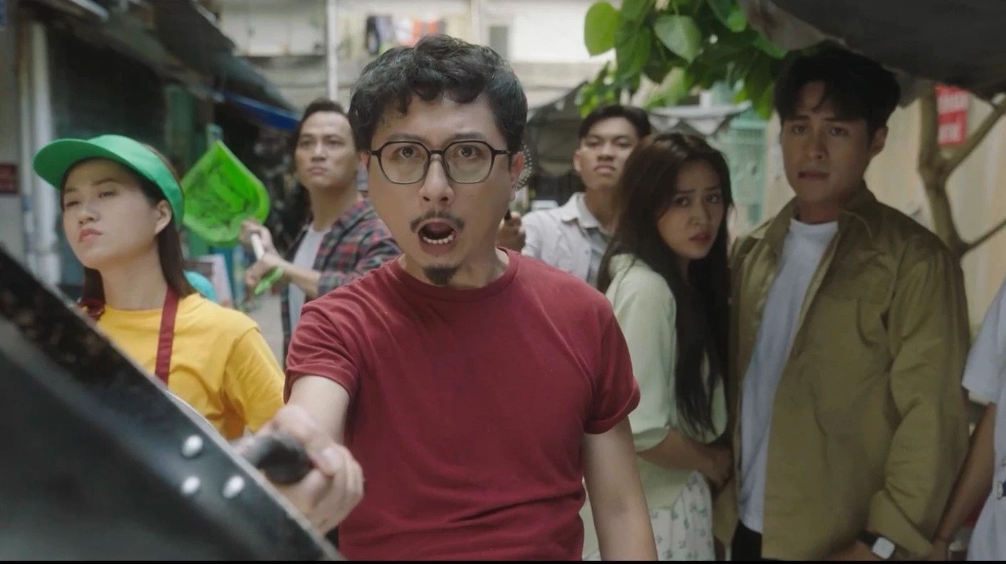 Chuyen gia: ‘Phim Viet dung hai nham, dam vet xe do cua Thai' hinh anh