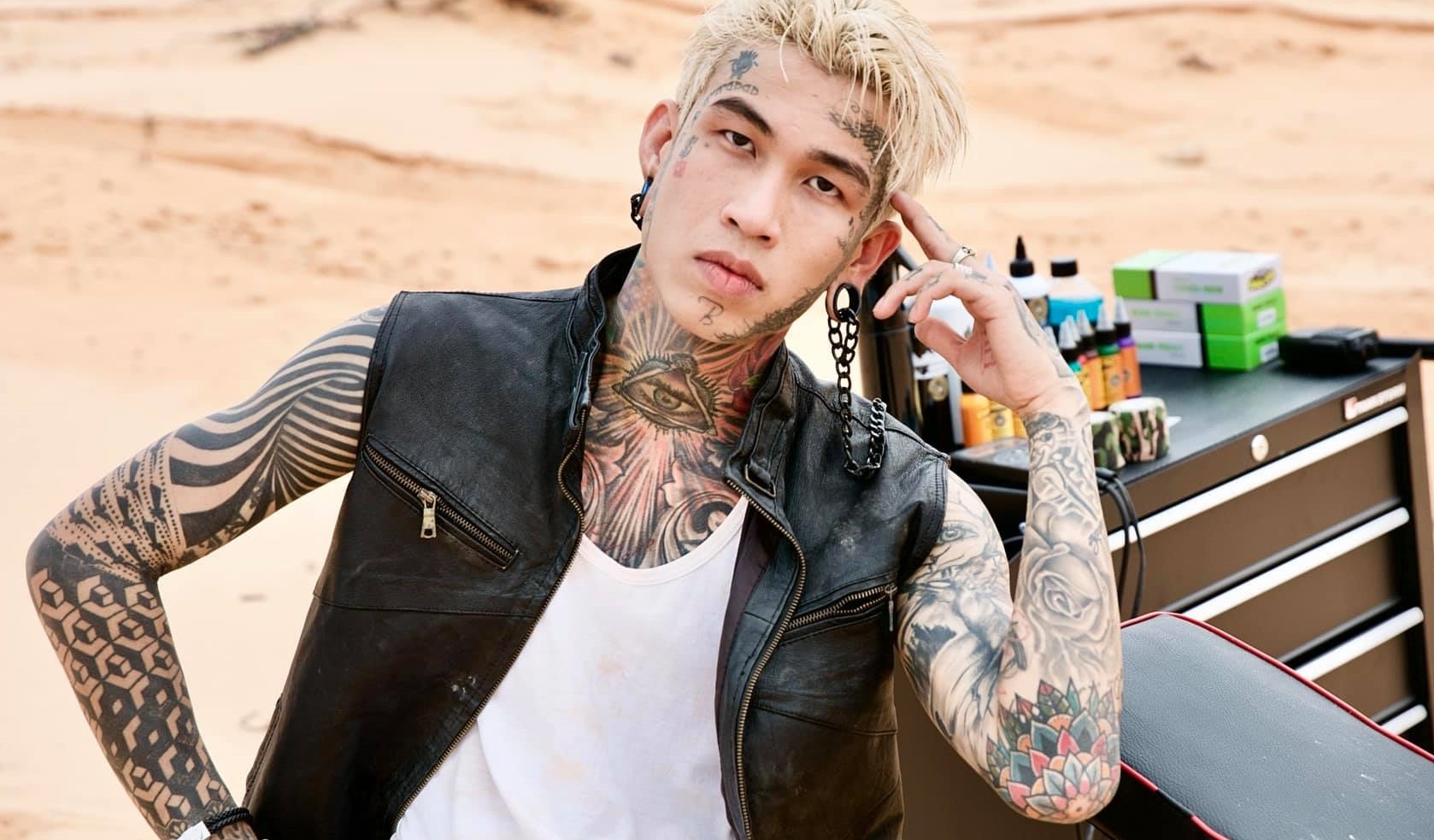 Khi De Choat dong vai 'cam tu' hinh anh