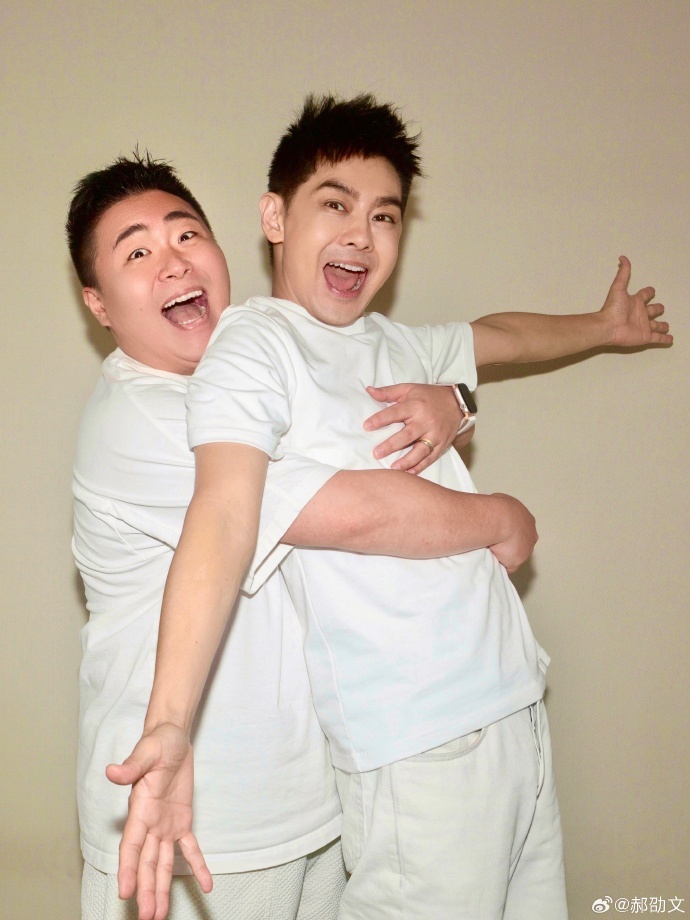 Lam Chi Dinh,  Hac Thieu Van,  Thieu Lam tieu tu anh 4