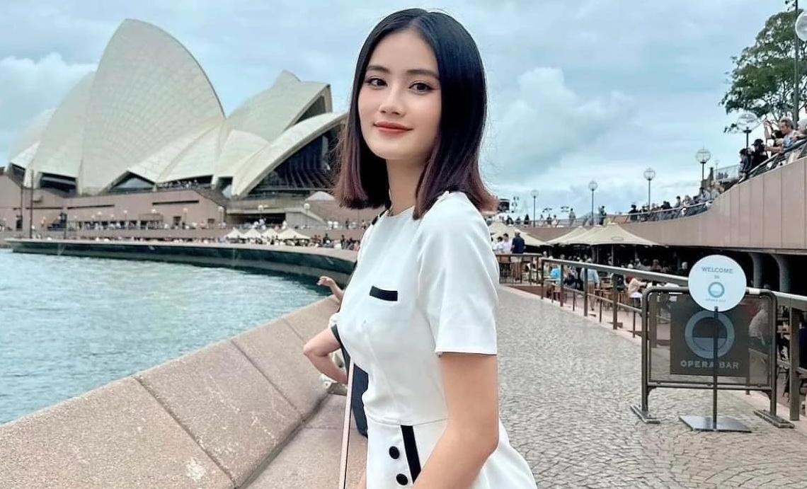 Huynh Tran Y Nhi ve nuoc hinh anh