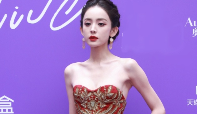 Ngoai hinh thay doi cua 'my nu Tan Cuong' hinh anh