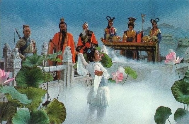 tay du ky,  luc tieu linh dong,  ton ngo khong anh 3