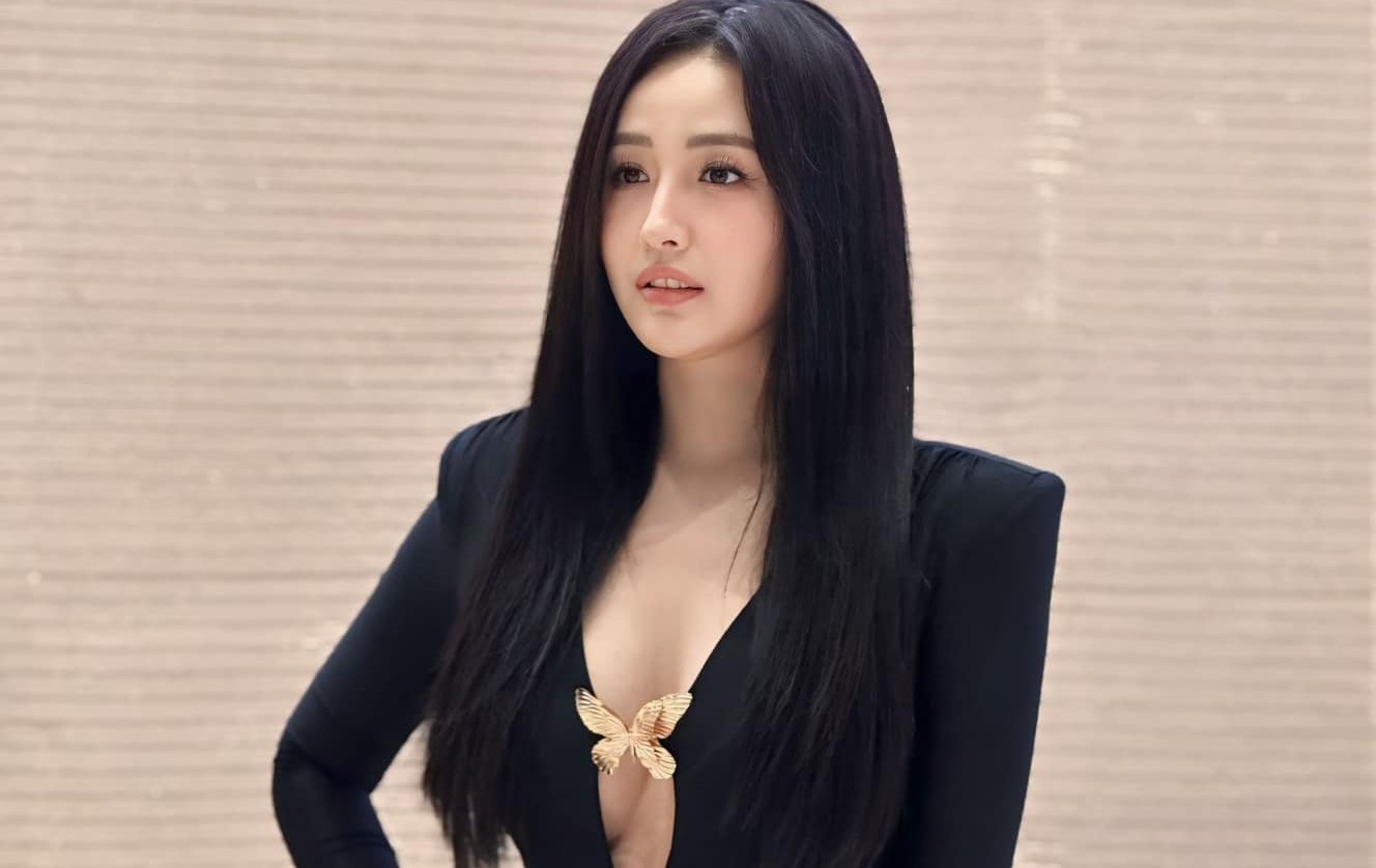 Mai Phuong Thuy len tieng khi bi che ve an mac o dam cuoi Midu hinh anh