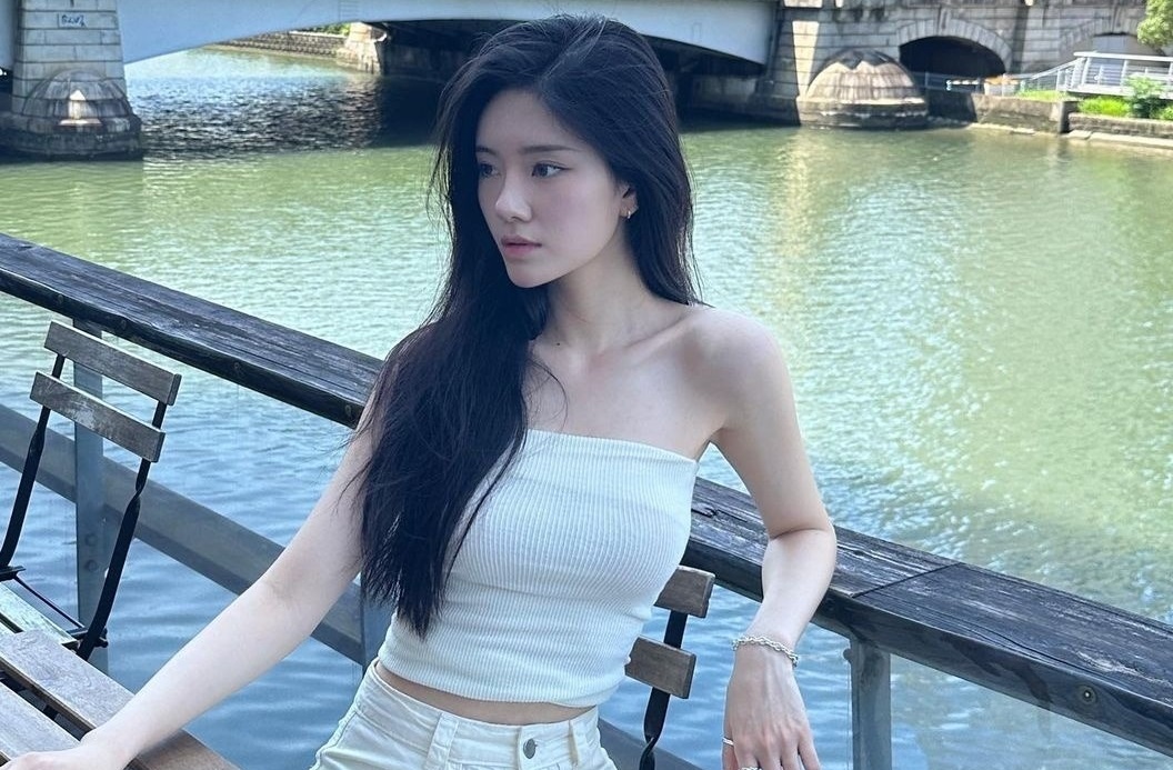 Co gai Han noi bat nhat show hen ho 'Dao thien duong' hinh anh