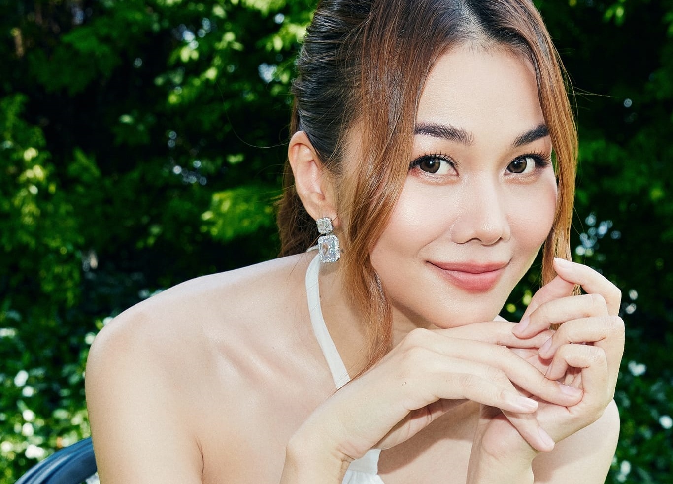 Thanh Hang xin loi hinh anh