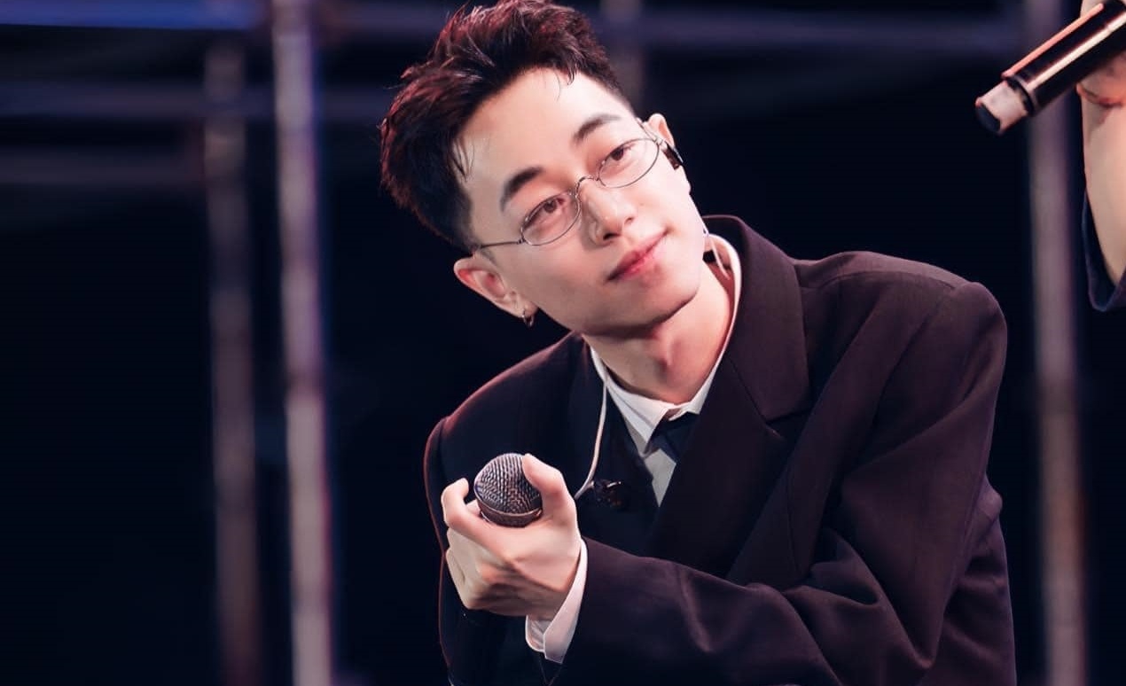 Double2T bi noi 'mac benh ngoi sao' hinh anh