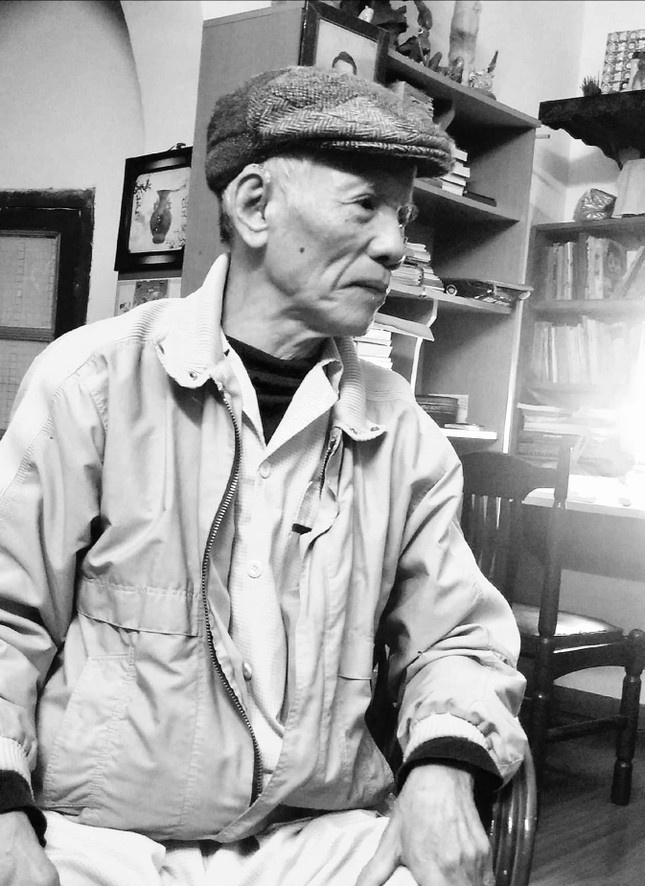 NSND Nguyen Khac,  tuong ve huu anh 1