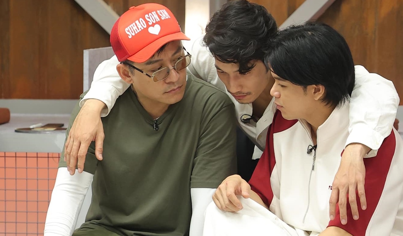 Bao dong do cho anh trai vuot ngan chong gai hinh anh