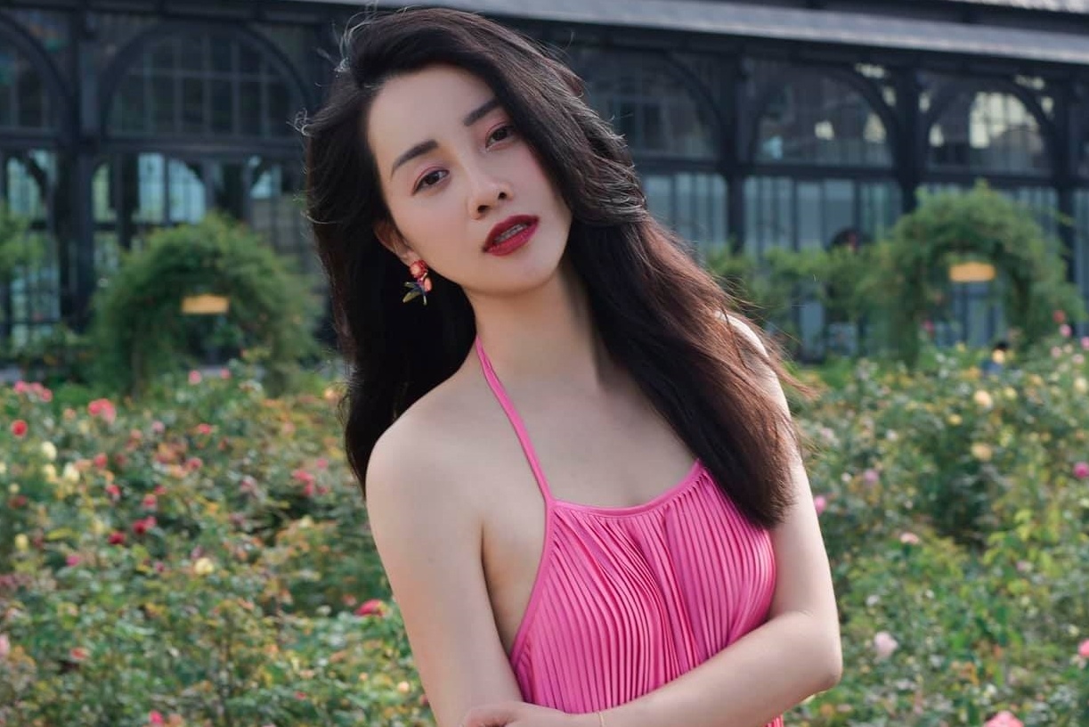 Quynh Chi cuoi hinh anh