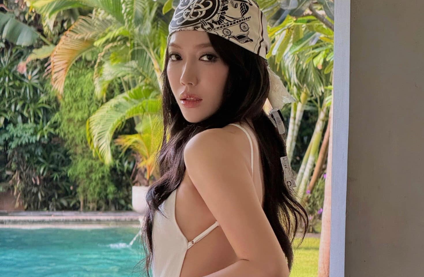 Phan ung cua Dieu Nhi truoc tin co thai hinh anh