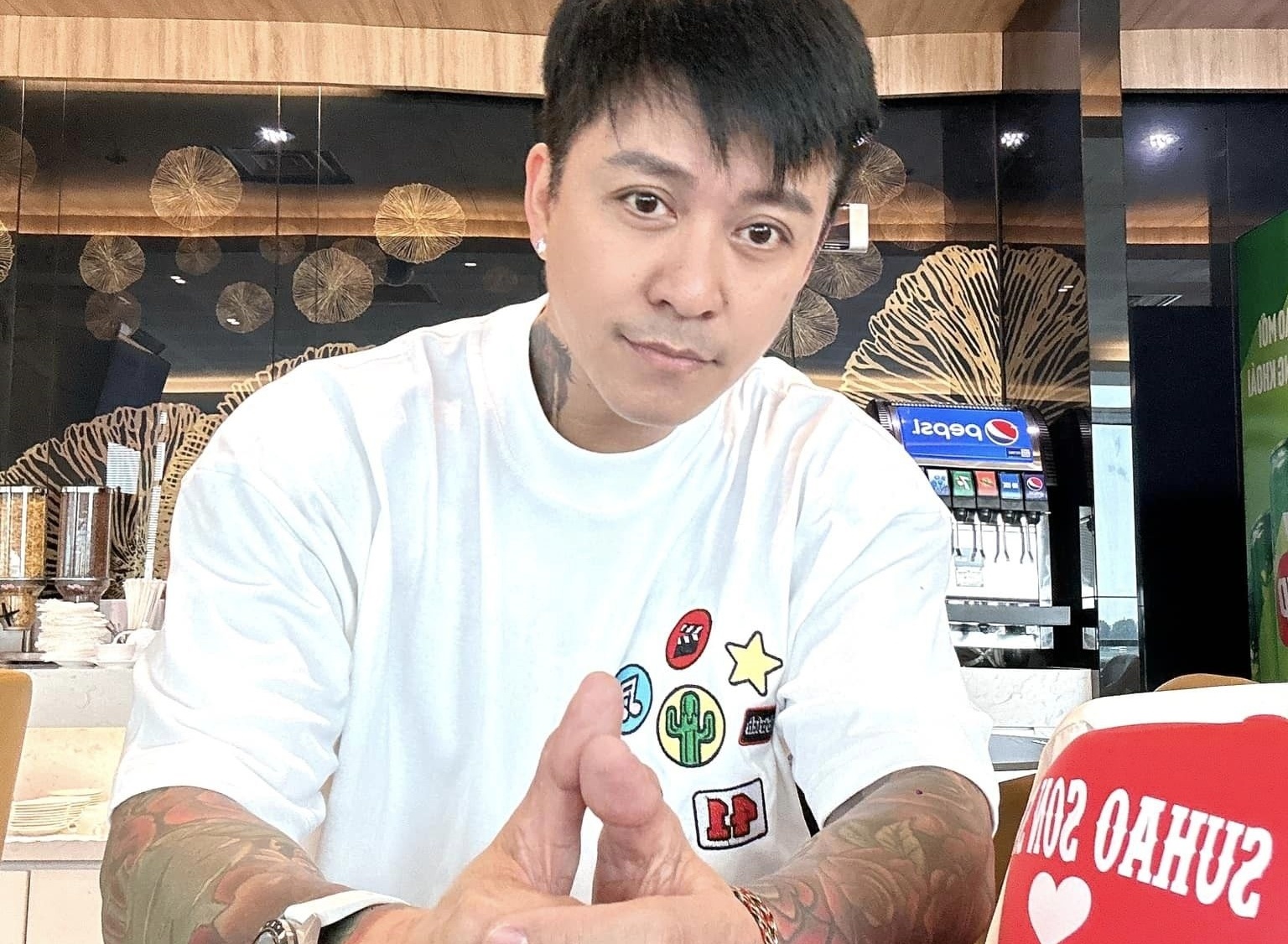 Tuan Hung muon bi loai thay Dang Khoi hinh anh