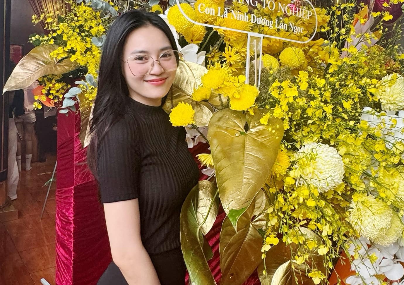 Nghe si Viet du gio To san khau hinh anh