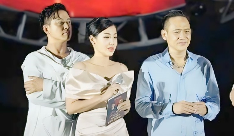 MC To Quyen bi che kem duyen o show Tuan Hung hinh anh