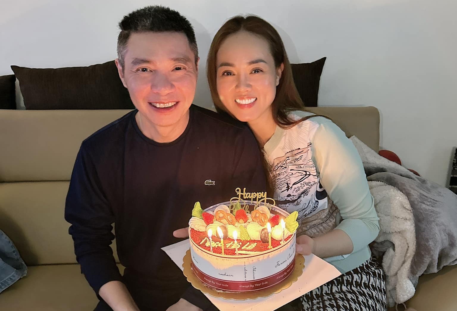 Vo NSND Cong Ly phan hoi y kien trai chieu hinh anh