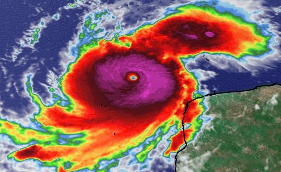 Sao Viet o Florida so tan de tranh bao Milton hinh anh