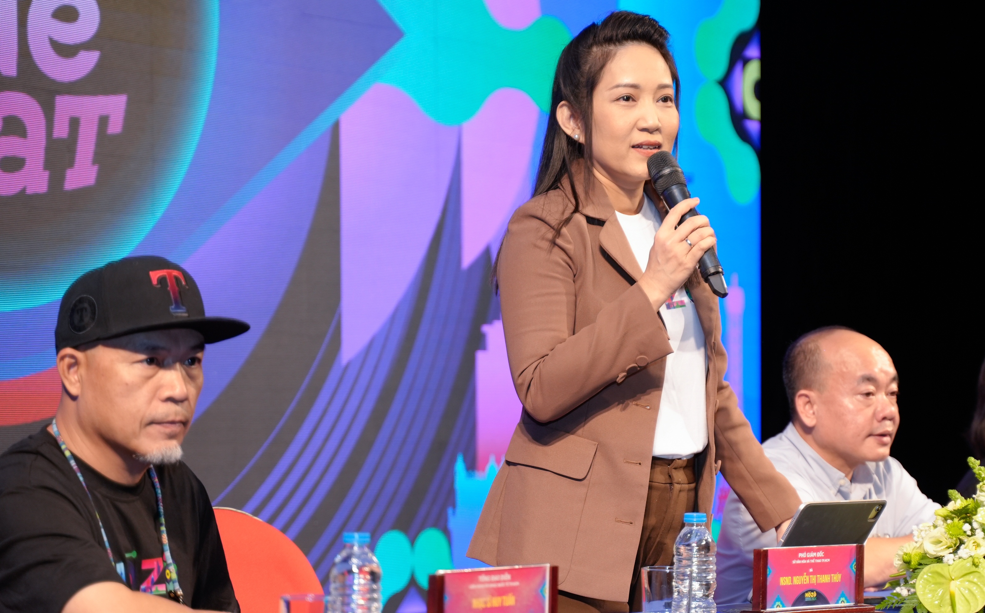 BTC Ho Do noi ve tieu chi chon nghe si de tranh on ao hinh anh