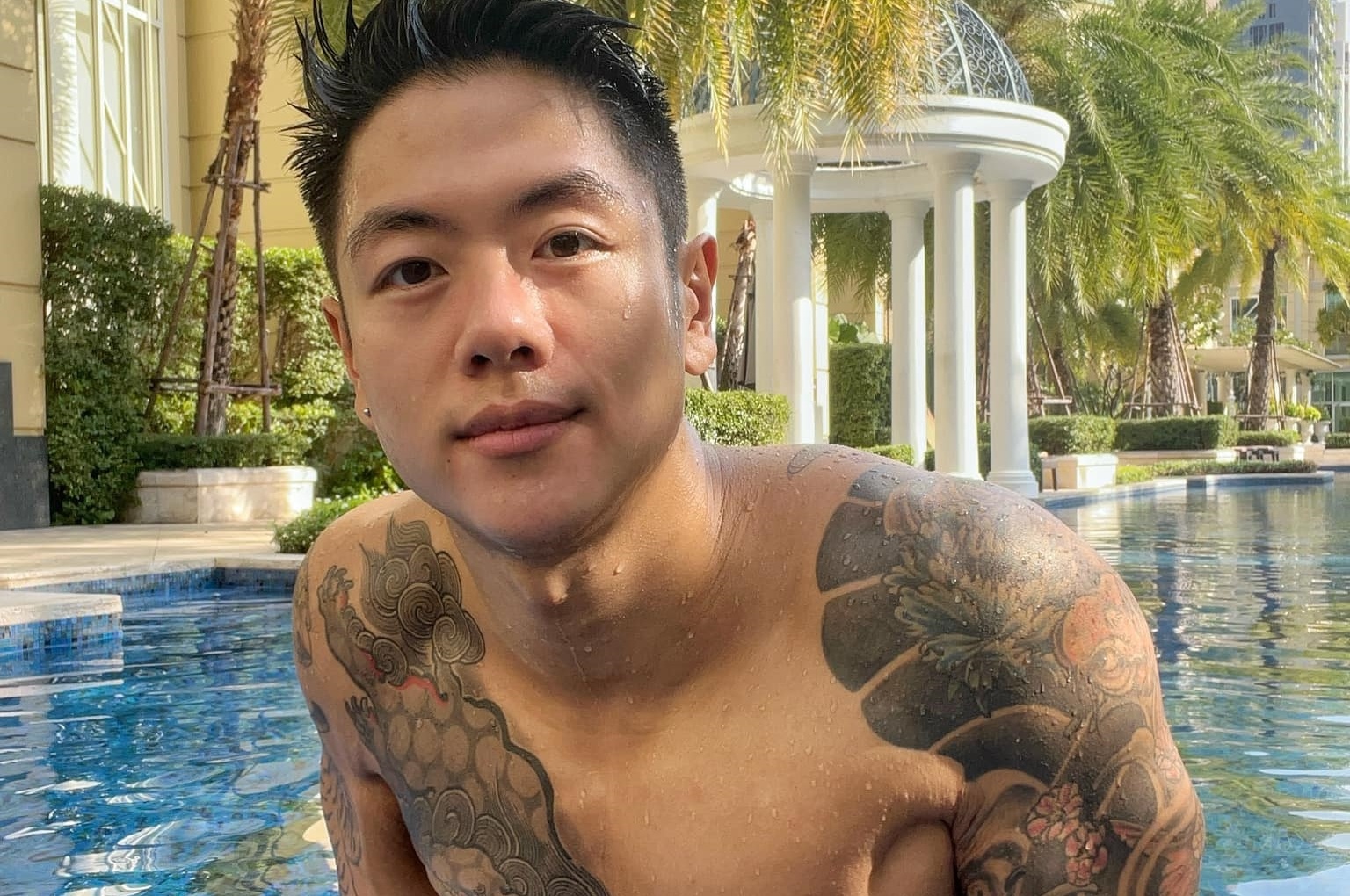 Michael Truong gay phan no hinh anh