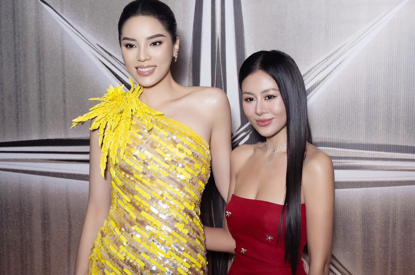 Nam Thu lo dien sau on ao hinh anh