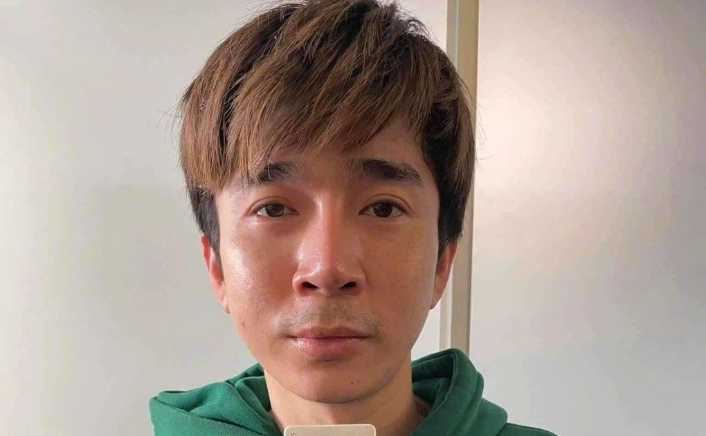 Chi Dan xin loi muon mang hinh anh