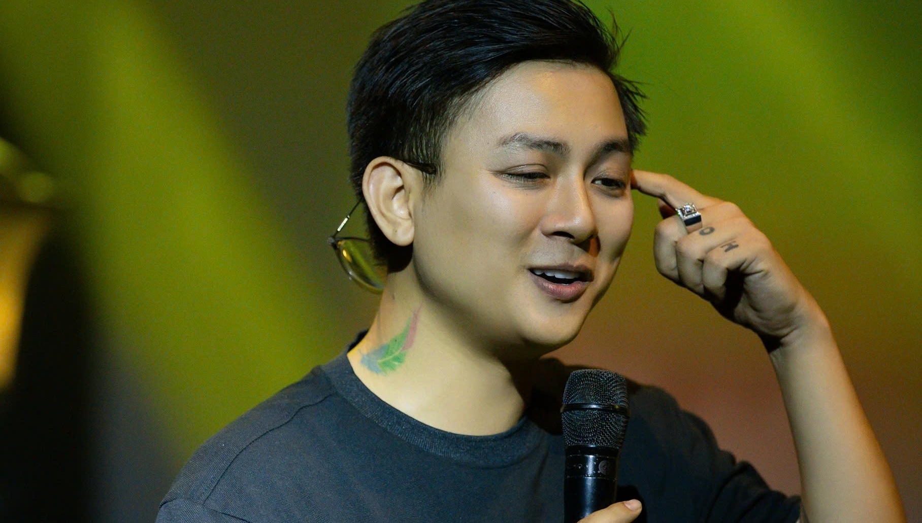 Me Hoai Lam: 'Chuyen rieng cua Lam de con tu giai quyet' hinh anh