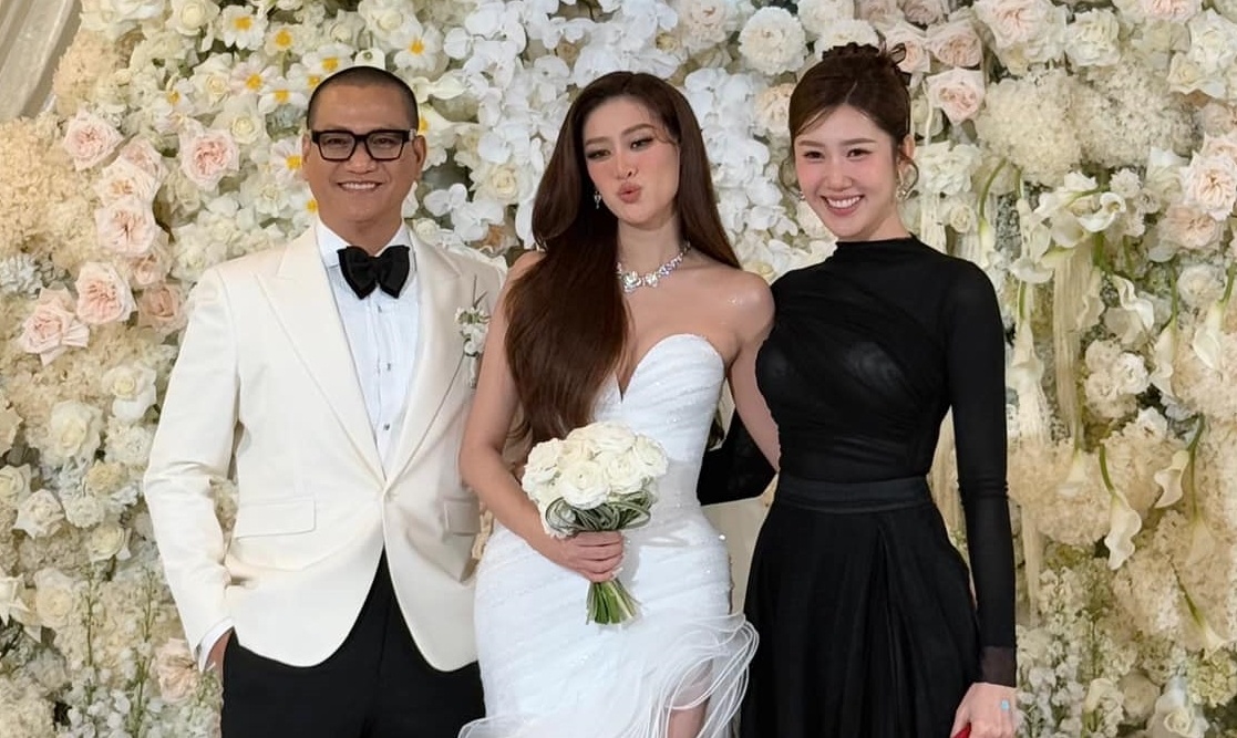 Thuy Ngan, Ky Duyen den chuc phuc Khanh Van hinh anh